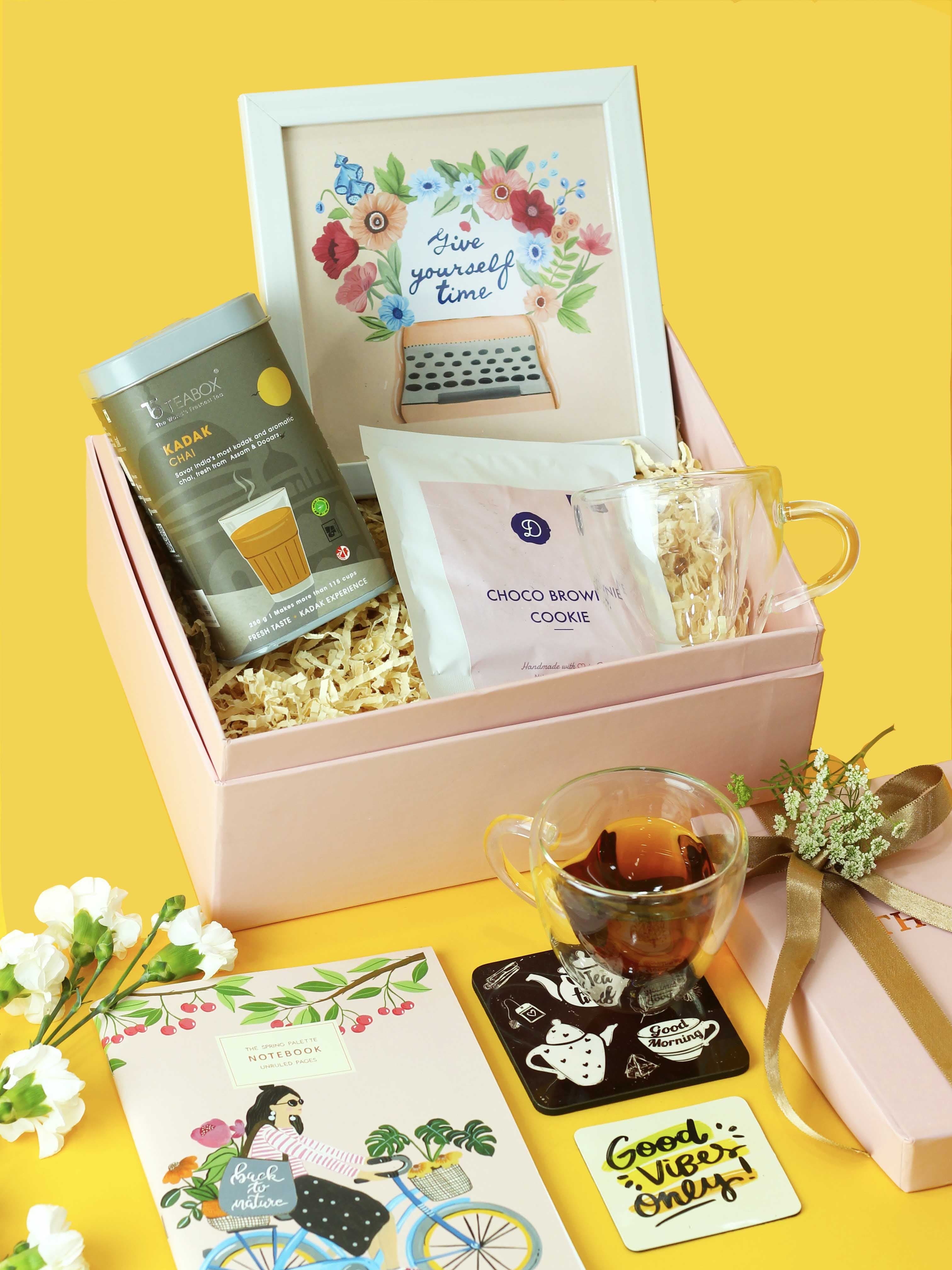 The Spring Palette Gift A Little Me Time Gift Hamper