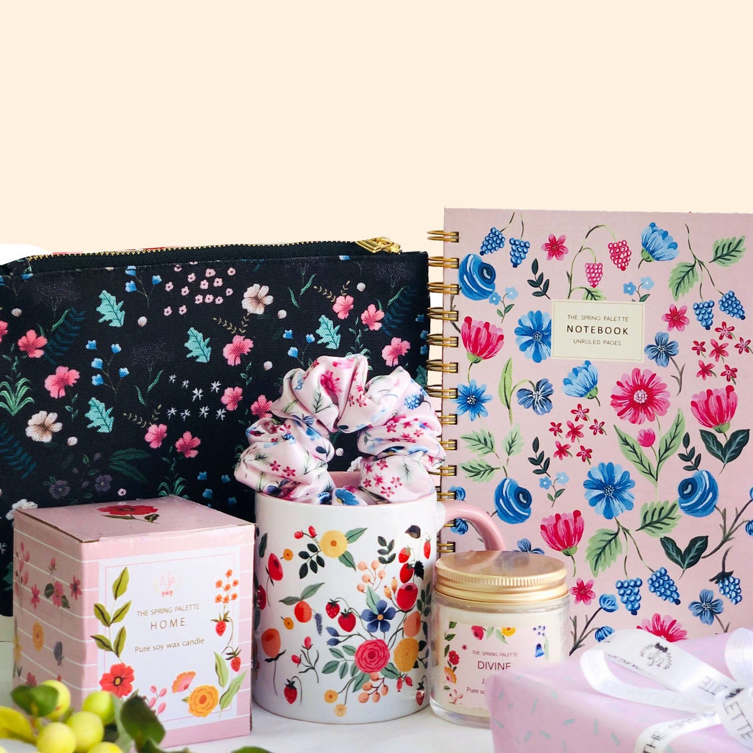 THE SPRING PALETTE Gift Amore Gift Set | Personalized gift hamper for Occasion (Birthday, Anniversary, Farewell)