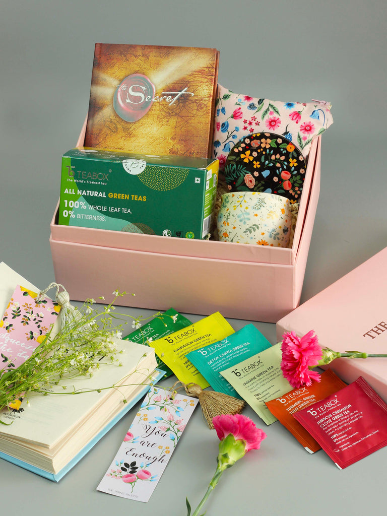 The Spring Palette Gift Happy Birthday Girl / The Secret Book Lovers Delight Gift Hamper