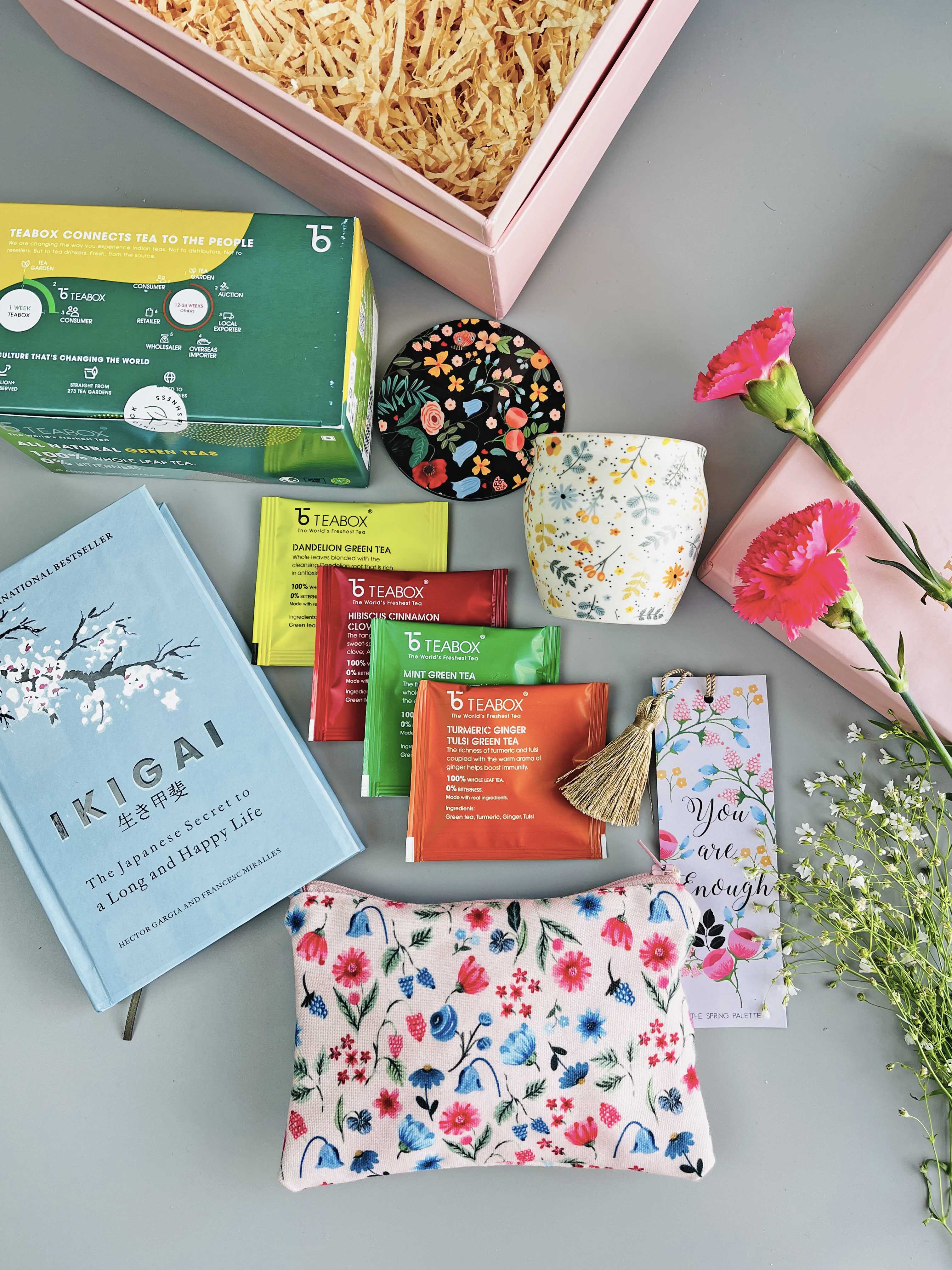 The Spring Palette Gift All the Best / Ikigai Book Lovers Delight Gift Hamper