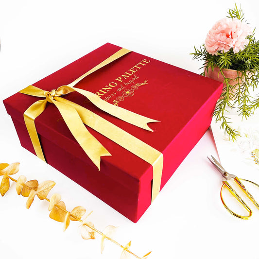 THE SPRING PALETTE Dark Maroon Gift Box