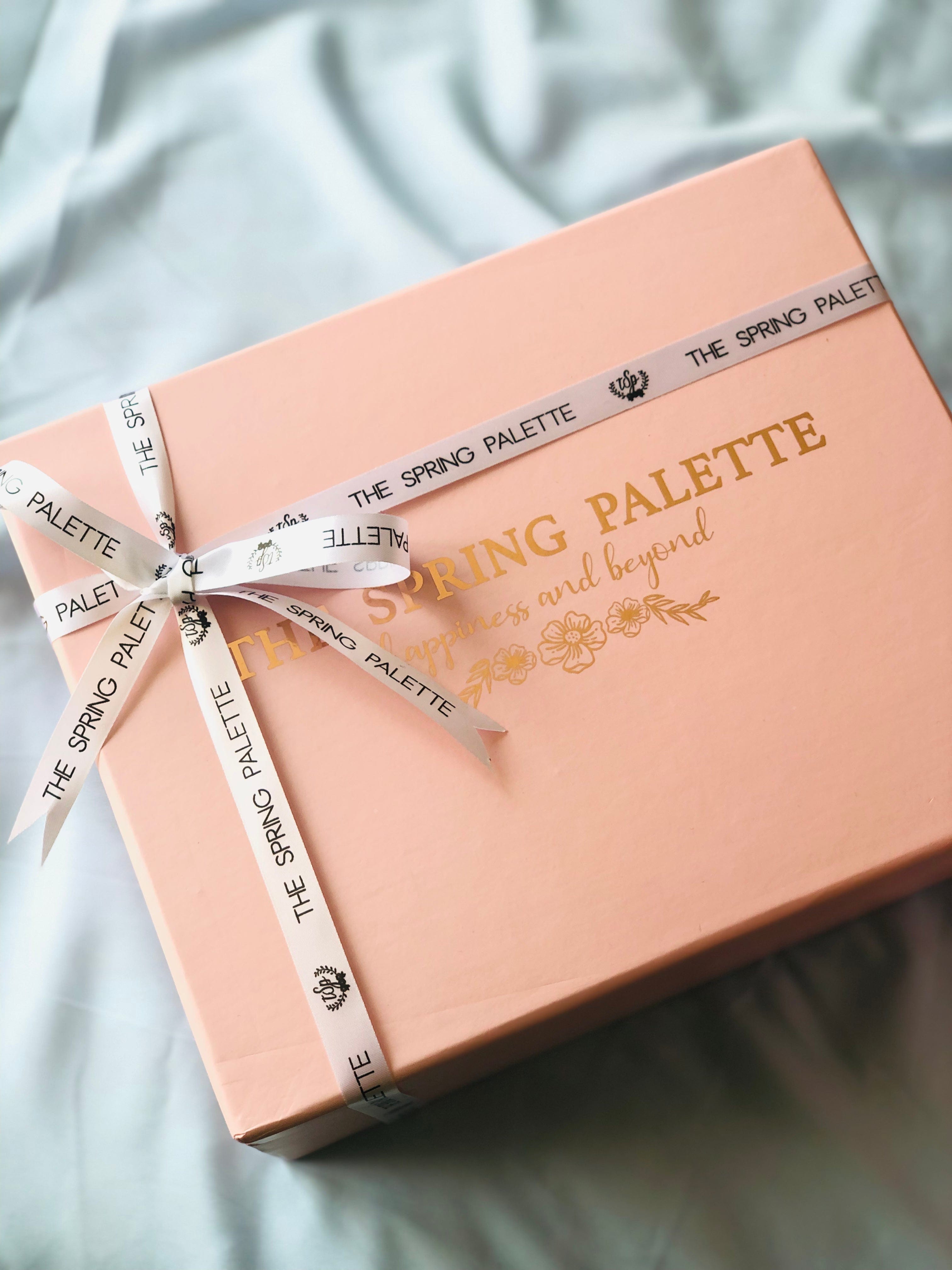 The Spring Palette Gift Leisure Hours Gift Set | Personalized gift hamper for Occasion (Birthday, Anniversary, Farewell)