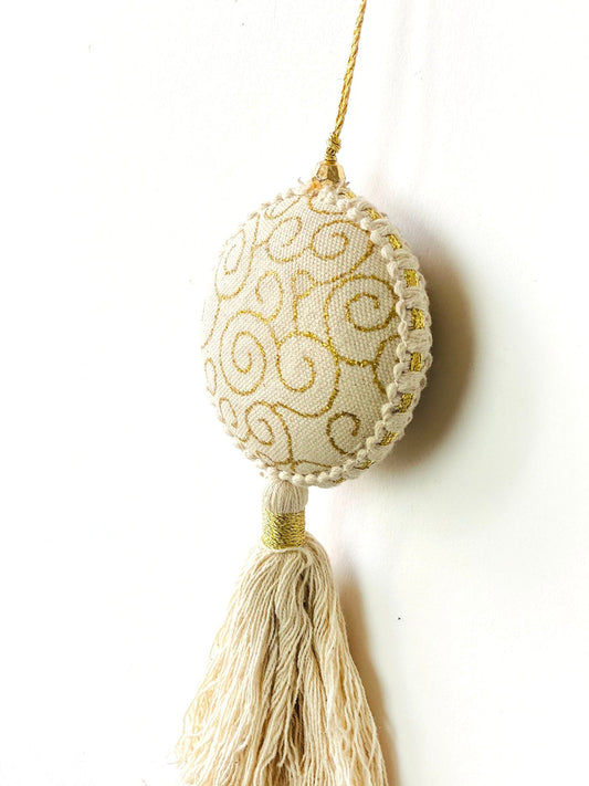 Swirl Pattern Ornament - The Spring Palette